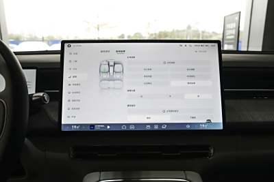 2025款 625 长续航 Max 旗舰版-内饰-图片-有驾