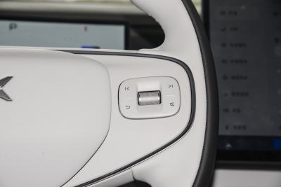 2025款 625 长续航 Max 旗舰版-内饰-图片-有驾