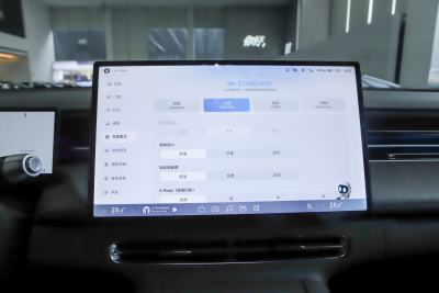 2025款 625 长续航 Max 旗舰版-内饰-图片-有驾