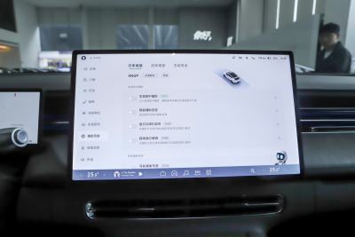 2025款 625 长续航 Max 旗舰版-内饰-图片-有驾