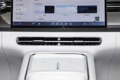 2025款 625 长续航 Max 旗舰版-内饰-图片-有驾