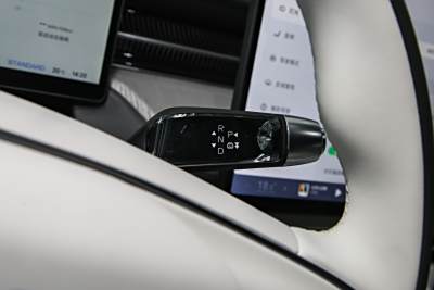 2025款 625 长续航 Max 旗舰版-内饰-图片-有驾