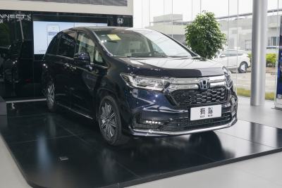 2022款 2.0L e:HEV 锐·御享四座版-外观-图片-有驾