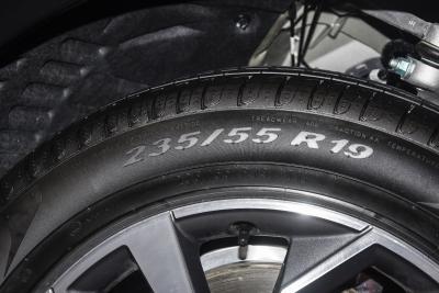 2026款 45周年典藏版 40 TFSI 时尚动感型-外观-图片-有驾