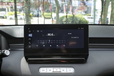 2025款 450km 优享版-内饰-图片-有驾