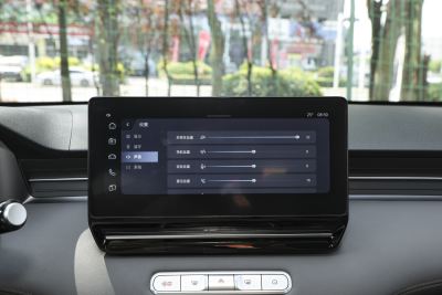2025款 450km 优享版-内饰-图片-有驾