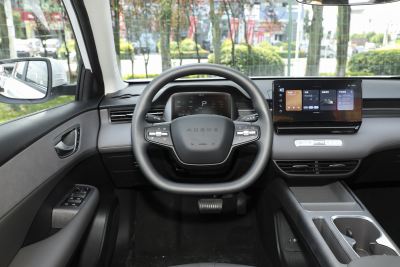 2025款 450km 优享版-内饰-图片-有驾