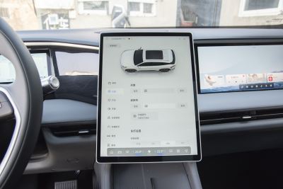 2025款 EM-i 115km 探索版-内饰-图片-有驾