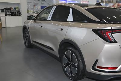 2025款 735MAX 160kW-外观-图片-有驾