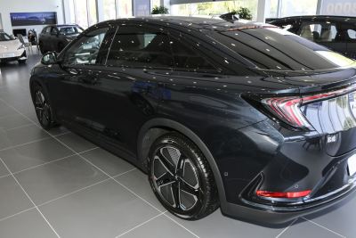 2025款 735MAX 160kW-外观-图片-有驾