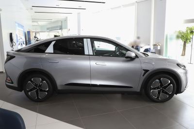 2025款 735MAX 160kW-外观-图片-有驾