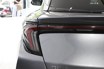 2025款 735MAX 160kW-外观-图片-有驾