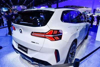 2027款 xDrive30L 尊享型 M运动曜夜套装-外观-图片-有驾