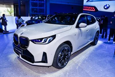 2027款 xDrive30L 尊享型 M运动曜夜套装-外观-图片-有驾