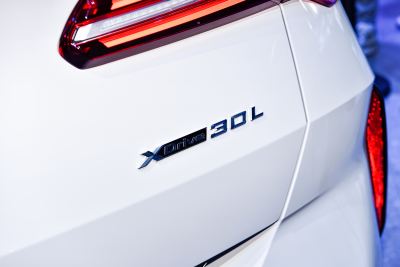 2027款 xDrive30L 尊享型 M运动曜夜套装-外观-图片-有驾