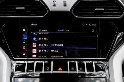 2021款 4.0T V8-内饰-图片-有驾