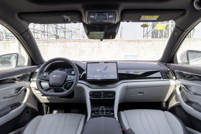 2025款 EV 智驾版 520km 领航版-内饰-图片-有驾