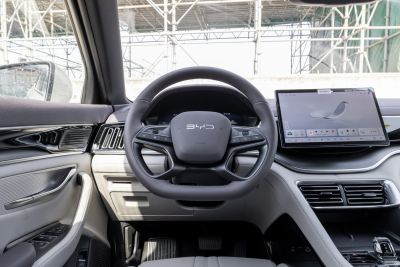 2025款 EV 智驾版 520km 领航版-内饰-图片-有驾