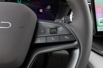 2025款 EV 智驾版 520km 领航版-内饰-图片-有驾