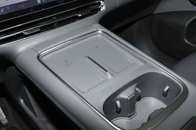 2025款 725 超长续航 Max 旗舰版-内饰-图片-有驾