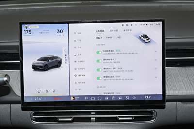 2025款 725 超长续航 Max 旗舰版-内饰-图片-有驾