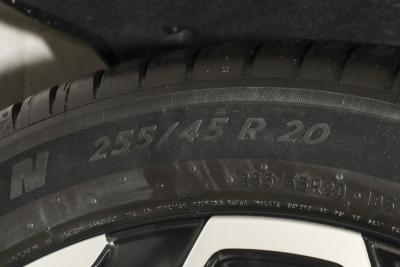 2025款 725 超长续航 Max 旗舰版-外观-图片-有驾