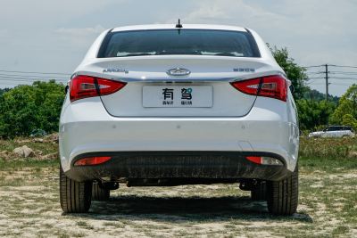 2025款 卓越版 1.5L CVT风尚型-外观-图片-有驾