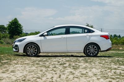 2025款 卓越版 1.5L CVT风尚型-外观-图片-有驾