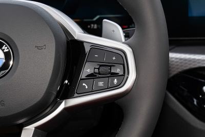 2026款 330i M运动曜夜套装-内饰-图片-有驾