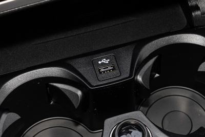 2026款 330i M运动曜夜套装-内饰-图片-有驾