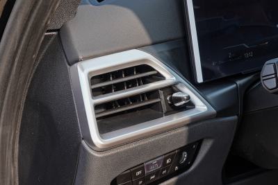 2026款 330i M运动曜夜套装-内饰-图片-有驾