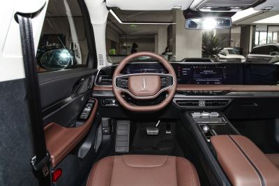 2025款 2.0T 尊逸混动版-内饰-图片-有驾