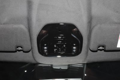2023款 3.0T Modena-空间-图片-有驾