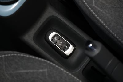 2024款 改款 熊猫mini 200km 龙腾版-内饰-图片-有驾