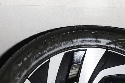 2024款 出众款 300TSI 自动两驱龙腾版-外观-图片-有驾