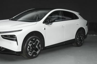 2025款 702 Ultra-外观-图片-有驾