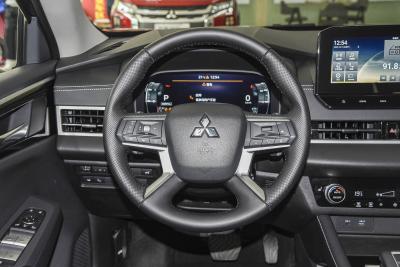 2023款 1.5T CVT四驱尊耀版 7座-内饰-图片-有驾