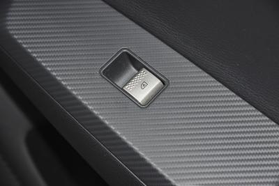 2023款 1.5T CVT四驱尊耀版 7座-内饰-图片-有驾