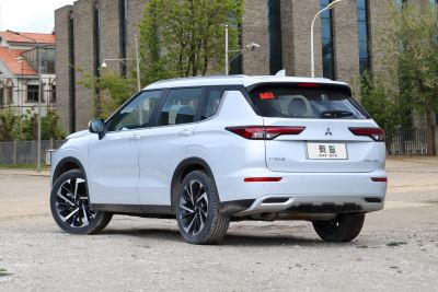 2023款 1.5T CVT四驱尊耀版 7座-外观-图片-有驾