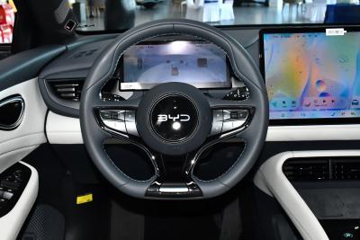 2025款 550四驱热浪版-内饰-图片-有驾
