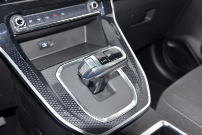 2023款 PLUS 1.5T DCT精英智联型-内饰-图片-有驾 2023款 PLUS 1.5T DCT精英智联型-内饰-图片-有驾