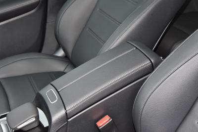 2022款 GLA 220 4MATIC-内饰-图片-有驾