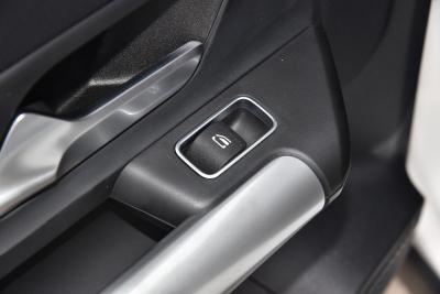 2022款 GLA 220 4MATIC-内饰-图片-有驾
