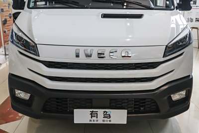 2025款 2.5T A37M1多用途乘用车 中轴中顶双胎-外观-图片-有驾