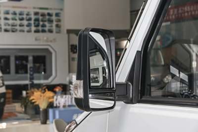 2025款 2.5T A37M1多用途乘用车 中轴中顶双胎-外观-图片-有驾