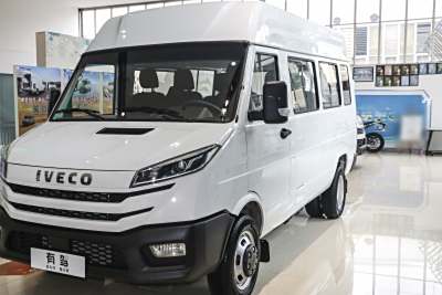 2025款 2.5T A37M1多用途乘用车 中轴中顶双胎-外观-图片-有驾