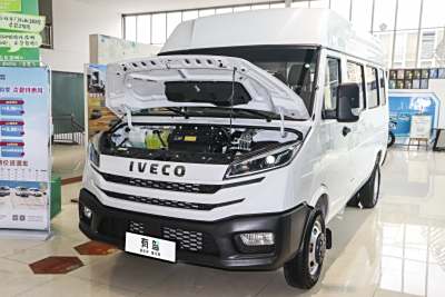 2025款 2.5T A37M1多用途乘用车 中轴中顶双胎-外观-图片-有驾