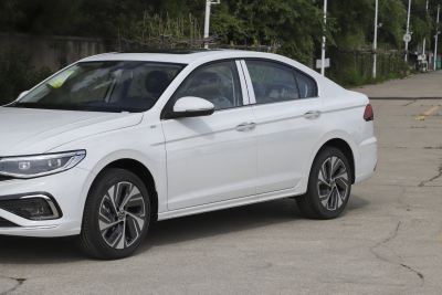 2025款 改款 300TSI DSG尊行版-外观-图片-有驾