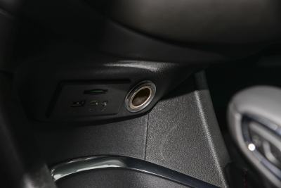 2023款 Redline 2.0T 锐动版-内饰-图片-有驾