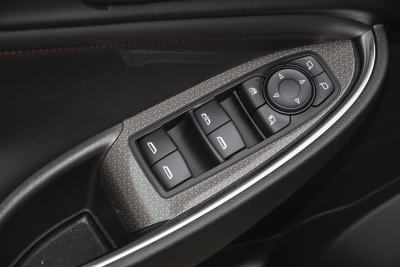 2023款 Redline 2.0T 锐动版-内饰-图片-有驾